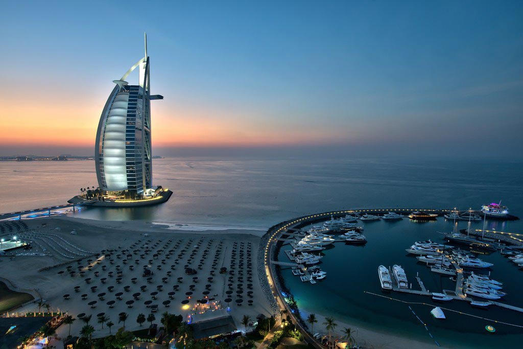 15 Best luxury hotels in Dubai that pamper you beyond limits