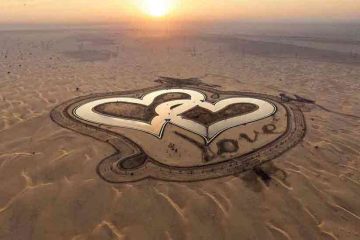 love-lake-dubai