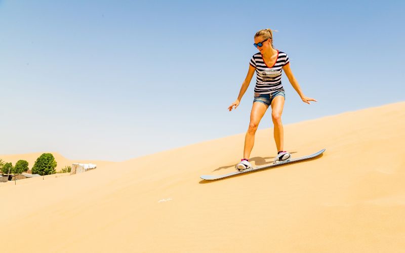 Sand boarding Dubai