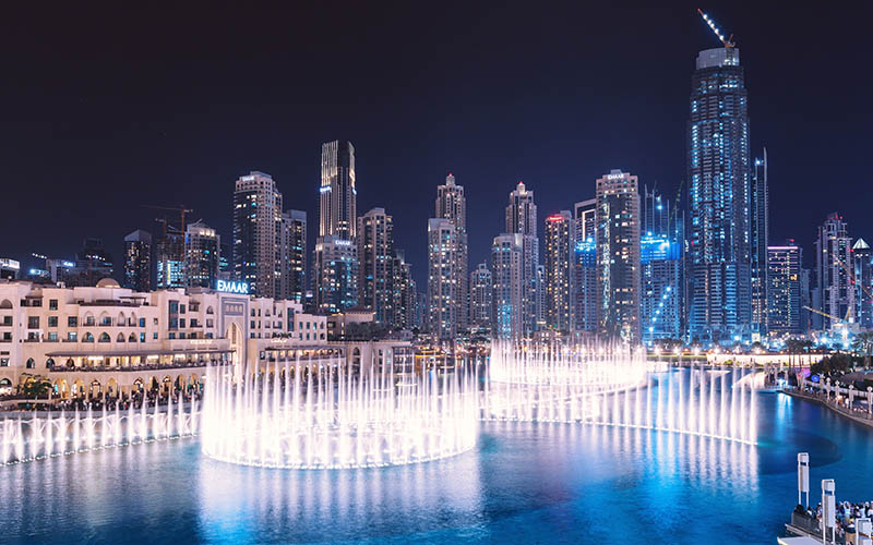 Famous Tourist Attraction in Dubai – The Dubai Fountain, Burj Khalifa